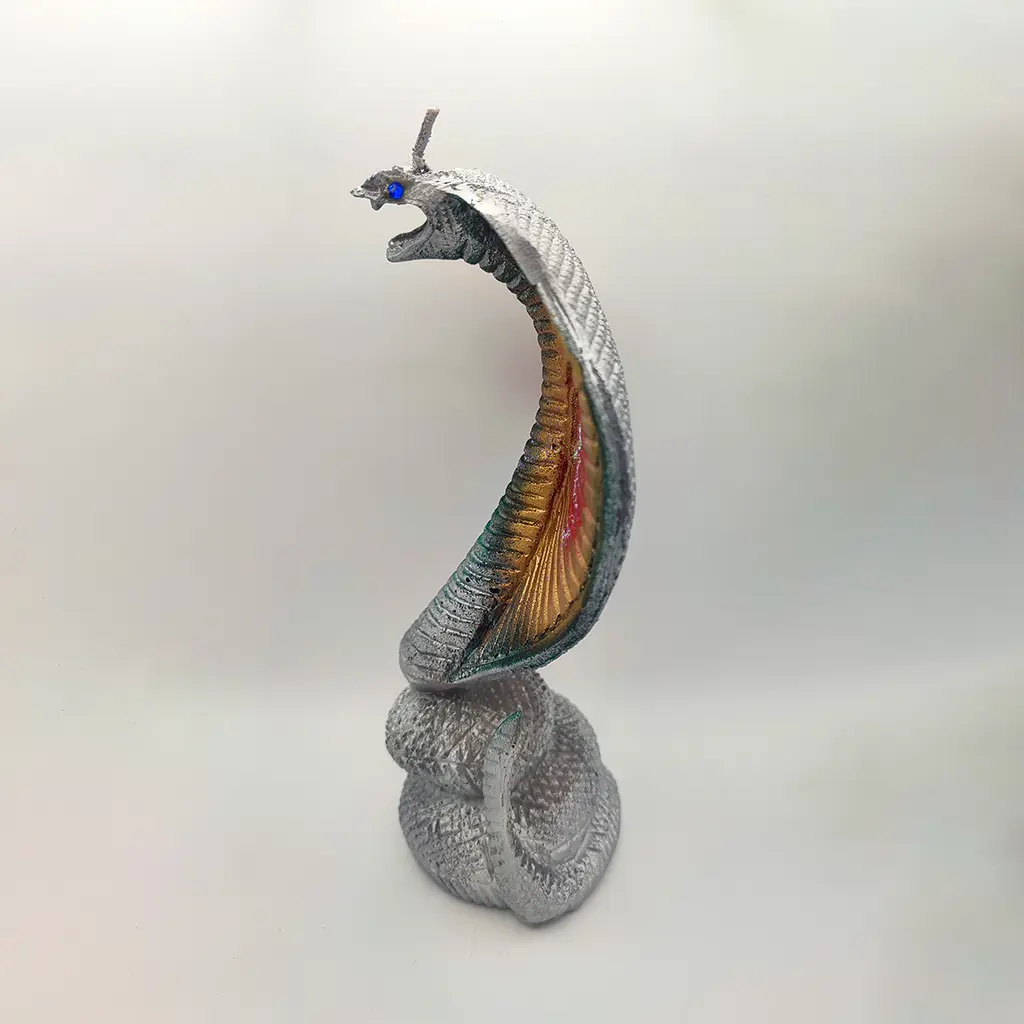 Velón ritual cobra plata para protección energética y limpieza espiritual