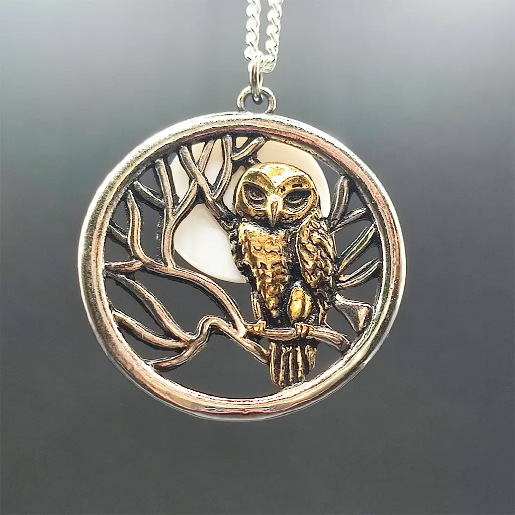 colgante buho sabbat amuleto sabiduria proteccion lunar