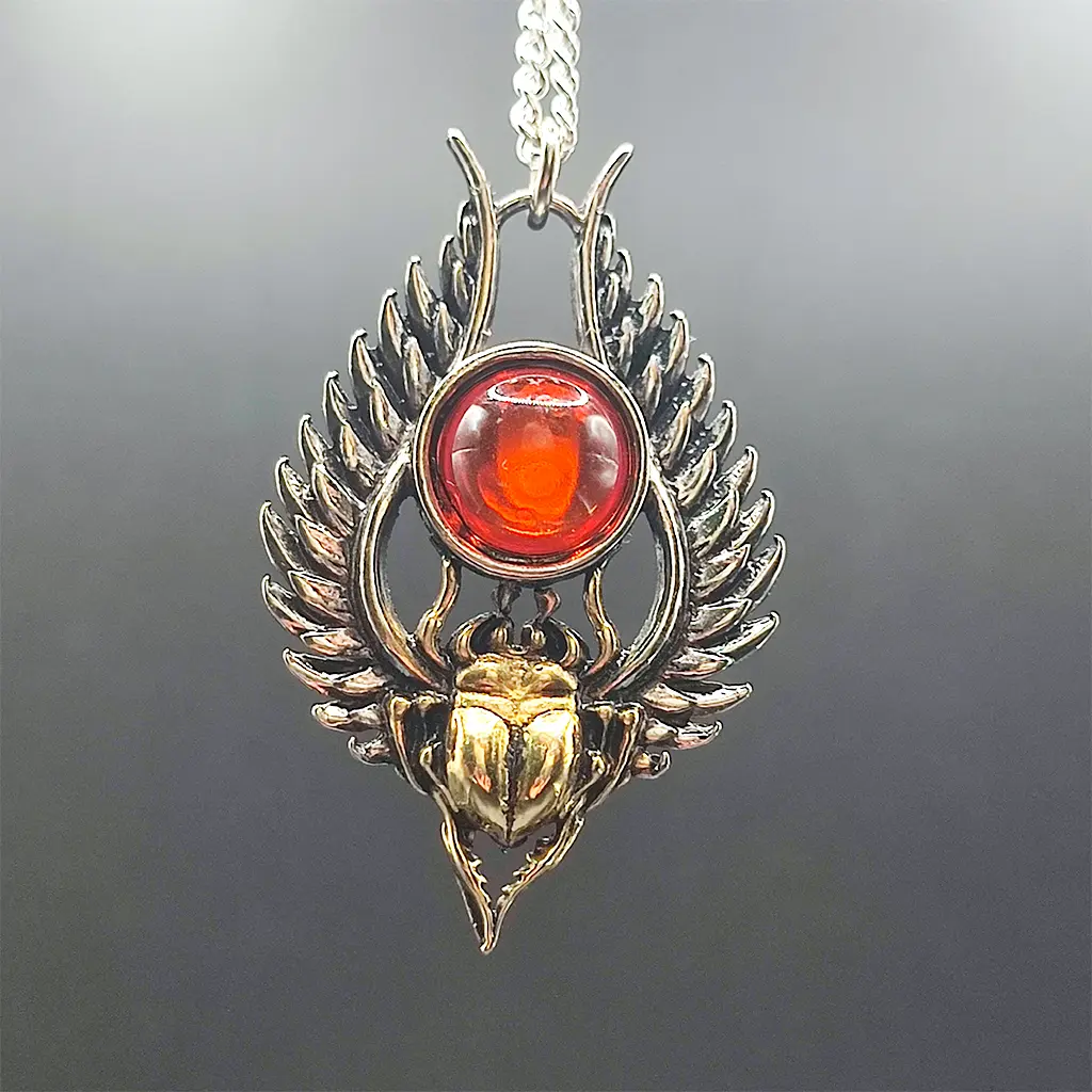 colgante escarabajo khepri amuleto egipcio renacimiento proteccion