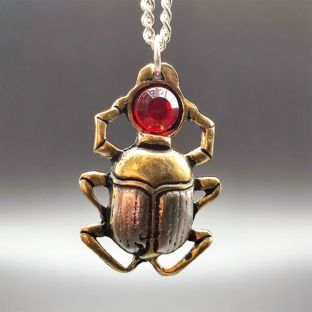 colgante escarabajo khepri amuleto egipto renacimiento