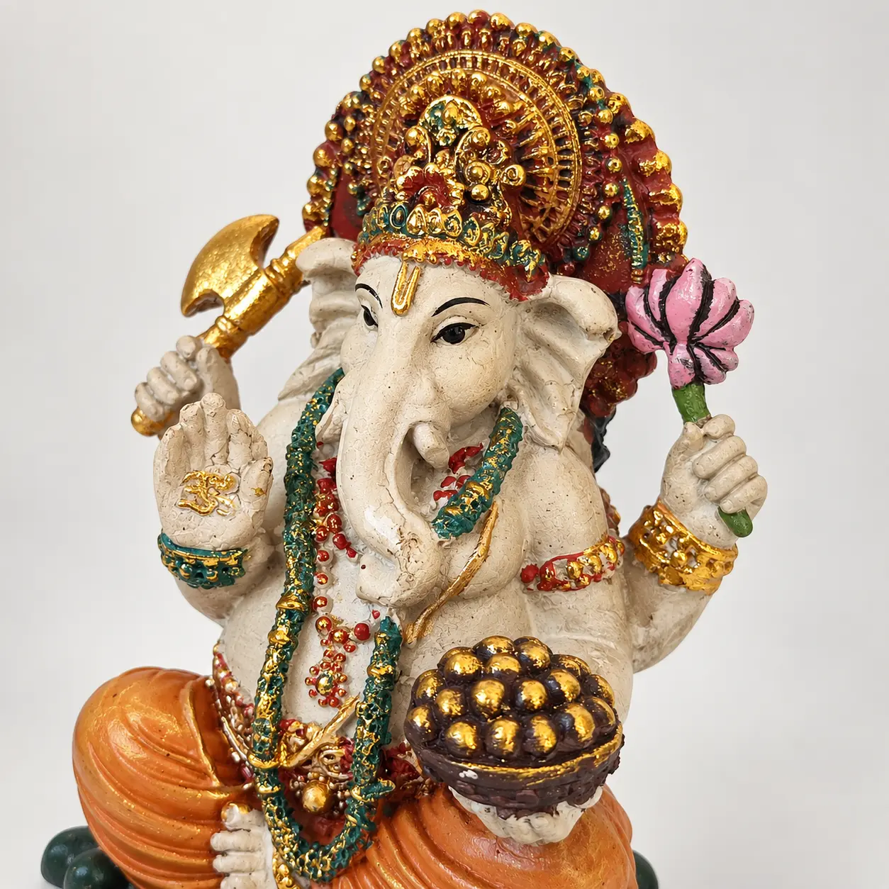 Figura de Ganesha Abre Caminos y Prosperidad Figura de Ganesha de colores para abrir caminos y atraer prosperidad